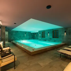 4* Hotel Boutique Vela Vrata
